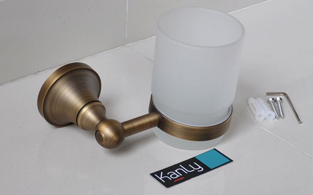 ke-dung-ban-chai-kanly-gck07