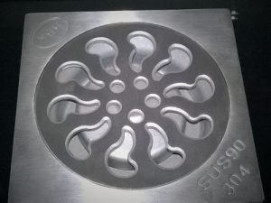 cach-lap-dat-pheu-thoat-nuoc-san-chong-hoi